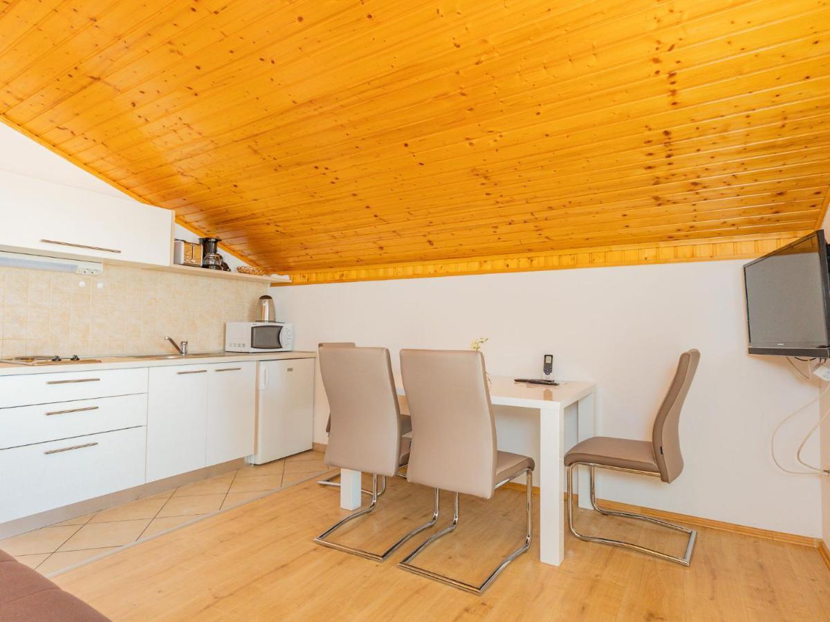 Apartment Maja - Srd423 By Interhome Maslenica Eksteriør bilde